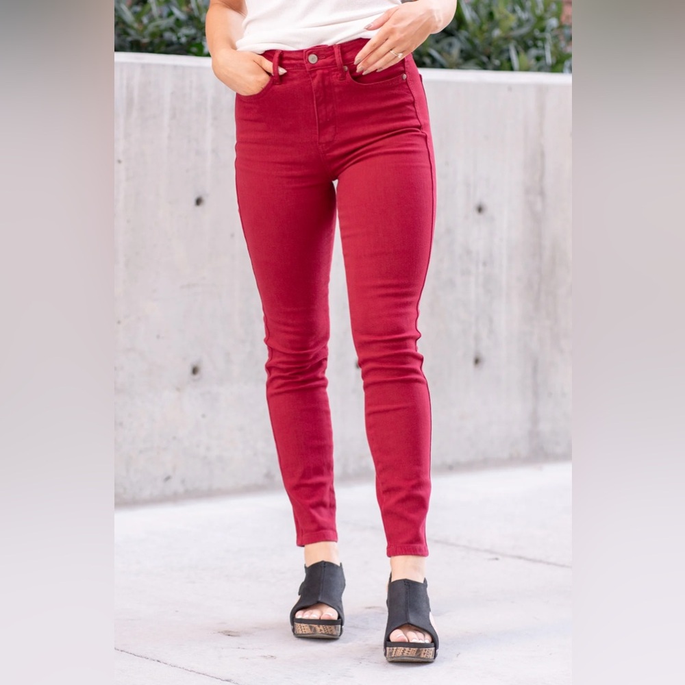 Judy Blue Scarlett High Rise Tummy Control Skinny Jeans Red Size 29